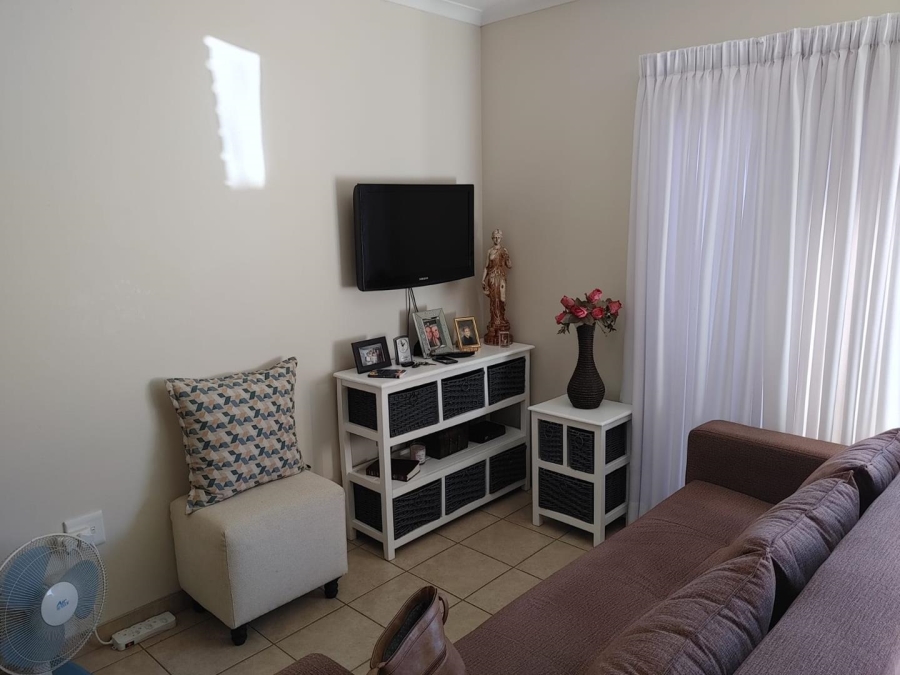 1 Bedroom Property for Sale in Willow Park Manor Gauteng