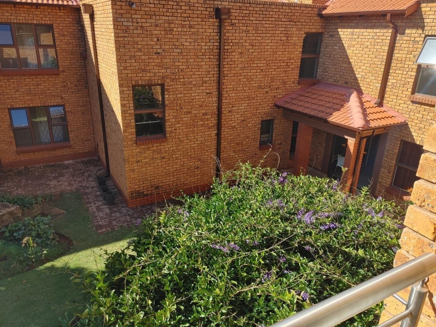 1 Bedroom Property for Sale in Willow Park Manor Gauteng