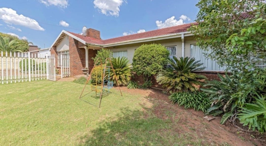 4 Bedroom Property for Sale in Horison View Gauteng