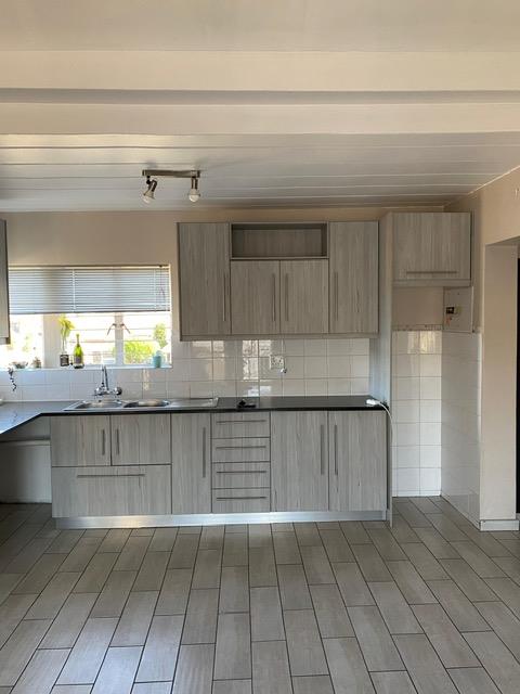 1 Bedroom Property for Sale in Glenvista Gauteng