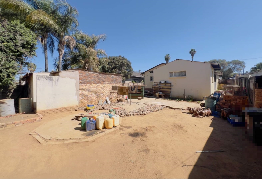 3 Bedroom Property for Sale in East Lynne Gauteng