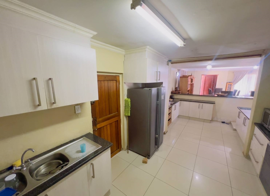 3 Bedroom Property for Sale in East Lynne Gauteng