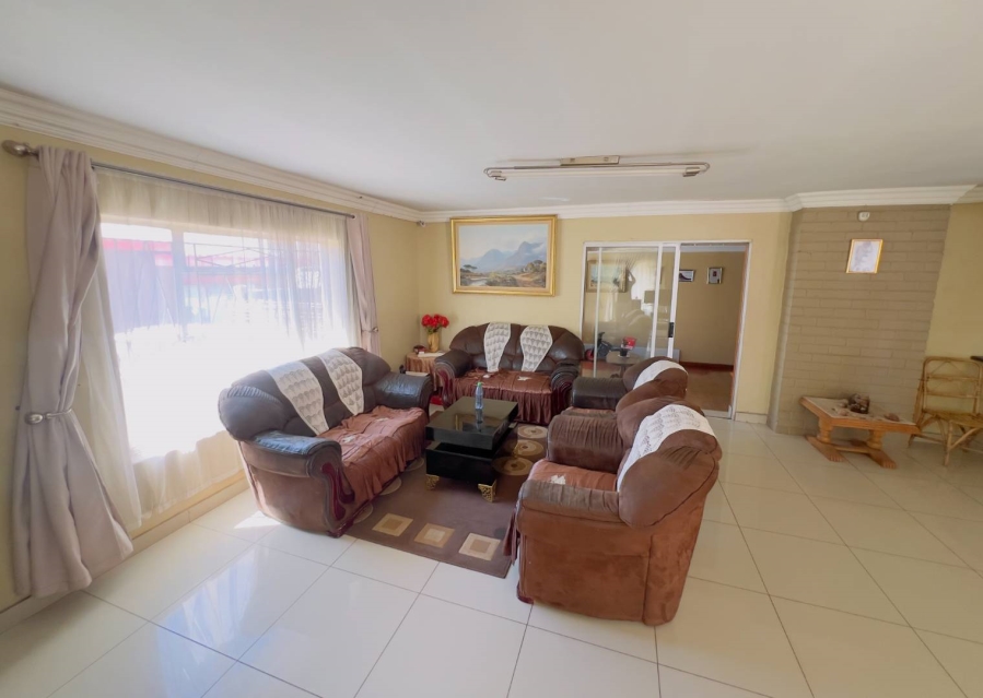 3 Bedroom Property for Sale in East Lynne Gauteng