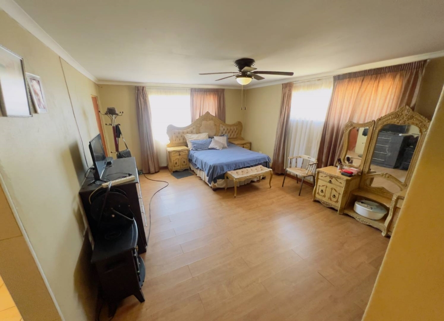 3 Bedroom Property for Sale in East Lynne Gauteng