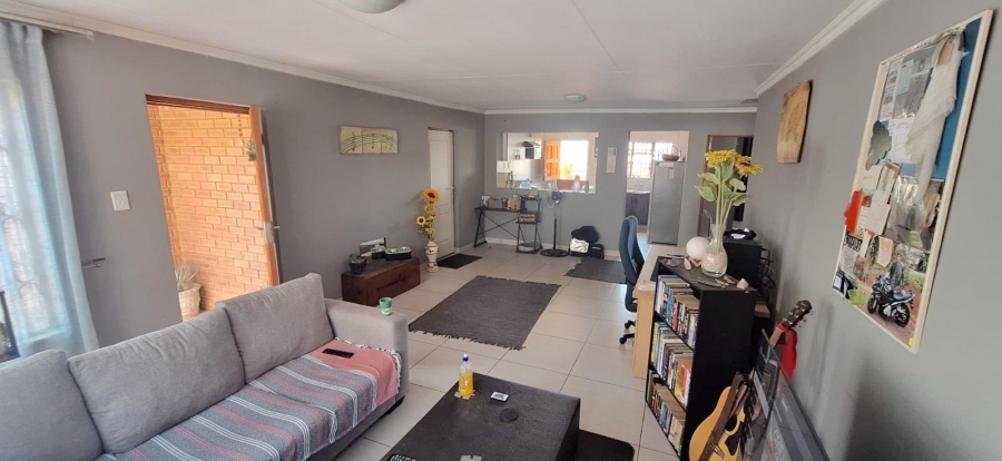 4 Bedroom Property for Sale in Heuweloord Gauteng