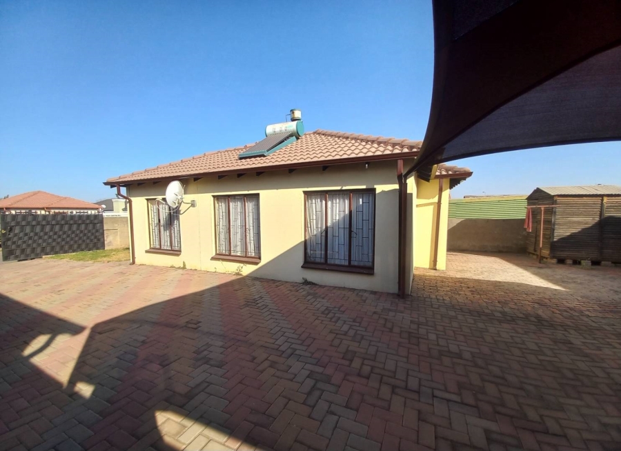 3 Bedroom Property for Sale in Elandspoort Gauteng