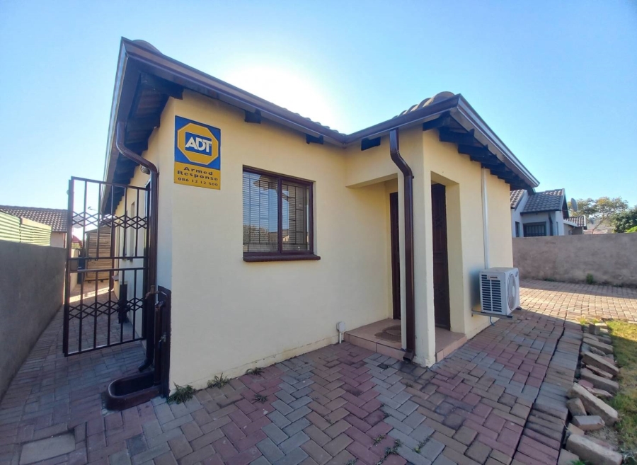 3 Bedroom Property for Sale in Elandspoort Gauteng