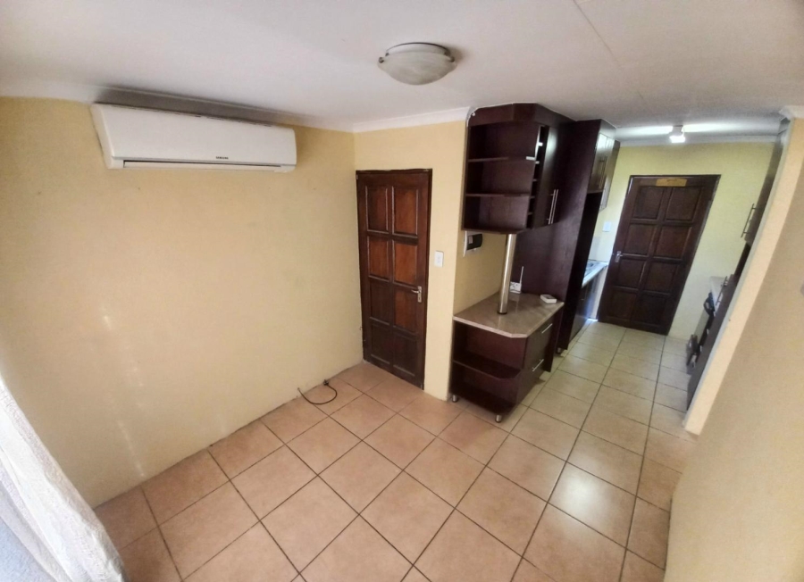 3 Bedroom Property for Sale in Elandspoort Gauteng