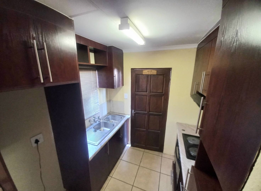 3 Bedroom Property for Sale in Elandspoort Gauteng