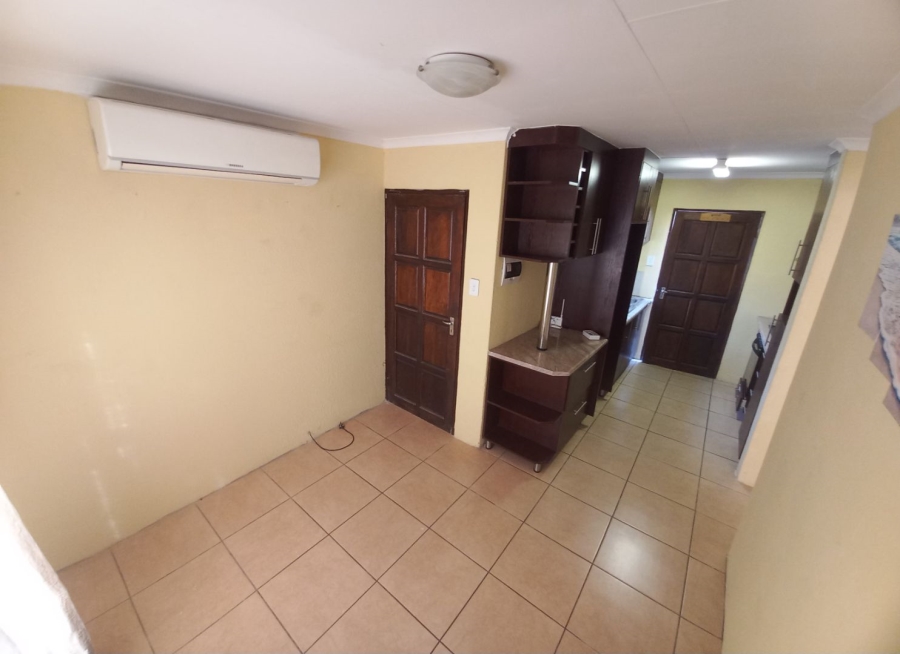 3 Bedroom Property for Sale in Elandspoort Gauteng