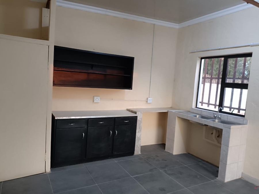 To Let 2 Bedroom Property for Rent in Valhalla Gauteng