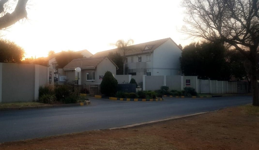 2 Bedroom Property for Sale in Eden Glen Gauteng