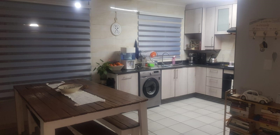 2 Bedroom Property for Sale in Eden Glen Gauteng