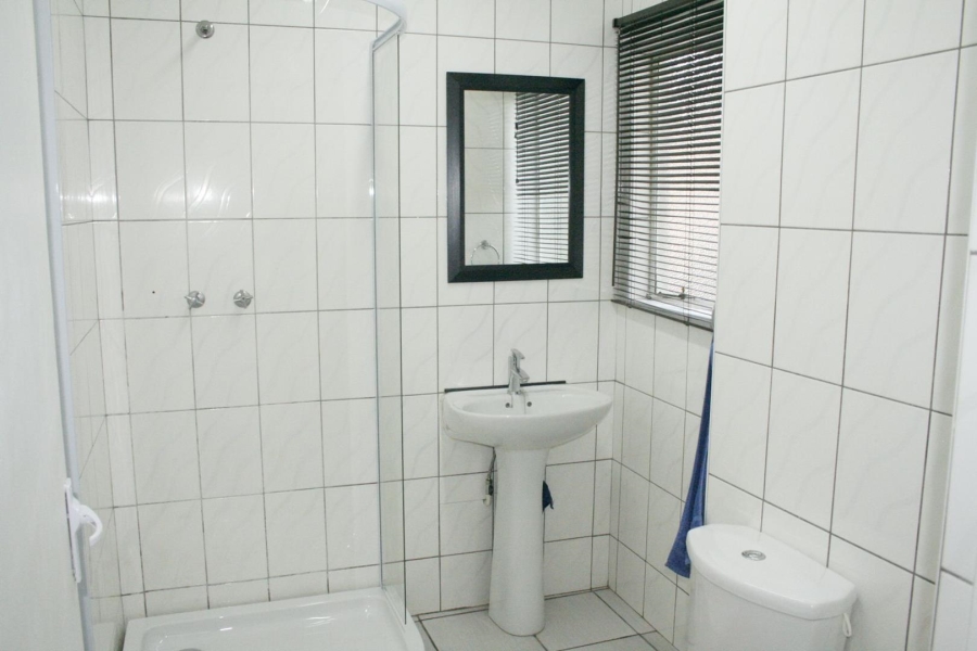 2 Bedroom Property for Sale in Eden Glen Gauteng