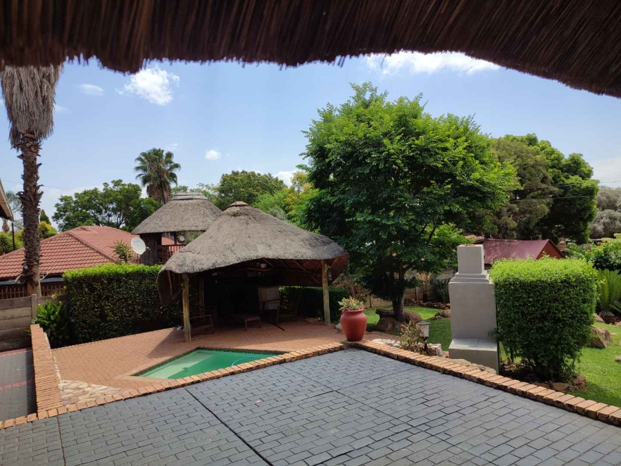 3 Bedroom Property for Sale in Wierdapark Gauteng