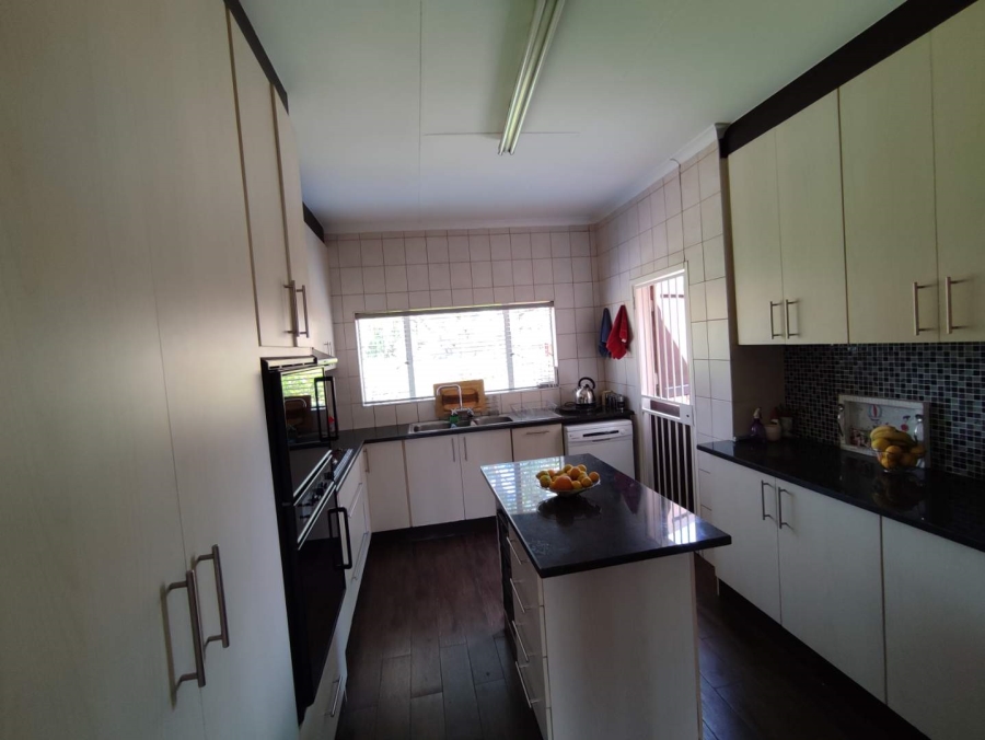 3 Bedroom Property for Sale in Wierdapark Gauteng