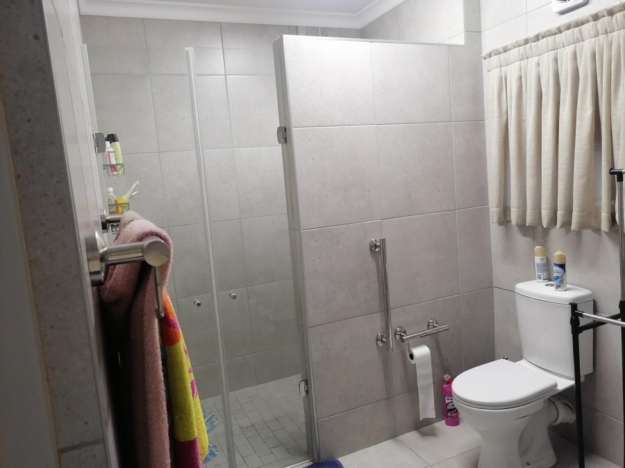 1 Bedroom Property for Sale in Waterkloof Ridge Gauteng