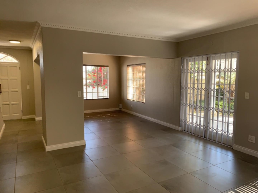 To Let 3 Bedroom Property for Rent in Sterrewag Gauteng