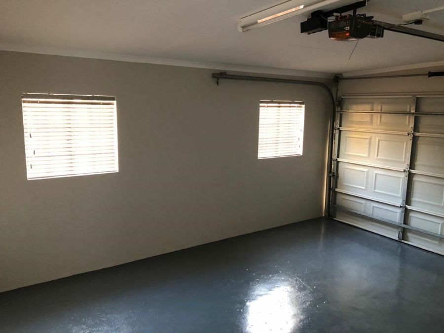 To Let 3 Bedroom Property for Rent in Sterrewag Gauteng