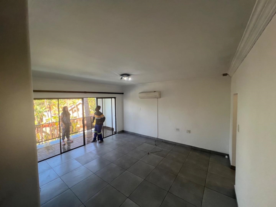 To Let 5 Bedroom Property for Rent in Waterkloof Ridge Gauteng