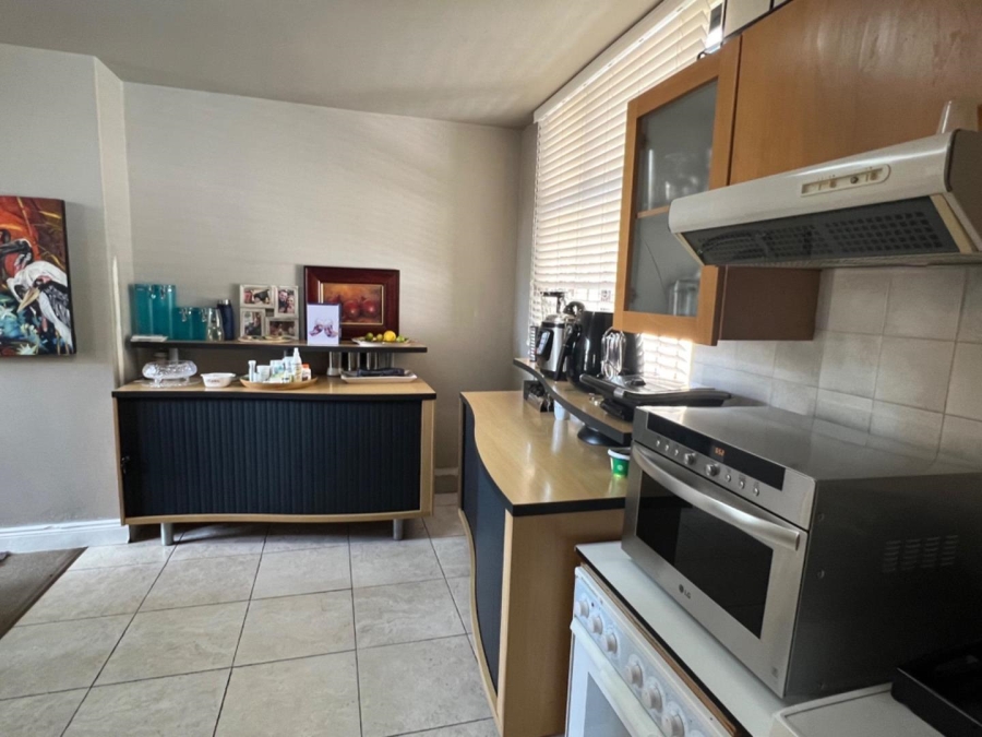 To Let 3 Bedroom Property for Rent in Waterkloof Ridge Gauteng