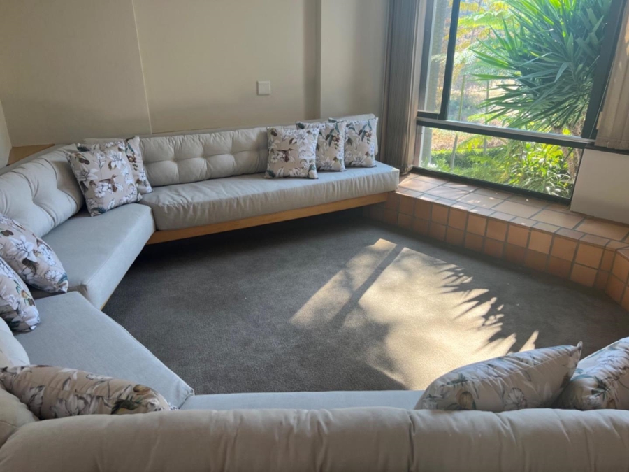 To Let 2 Bedroom Property for Rent in Waterkloof Ridge Gauteng