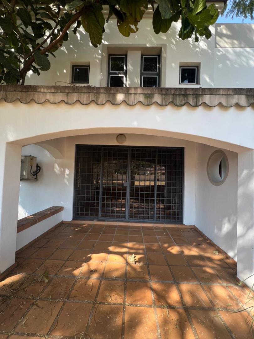 To Let 2 Bedroom Property for Rent in Waterkloof Ridge Gauteng