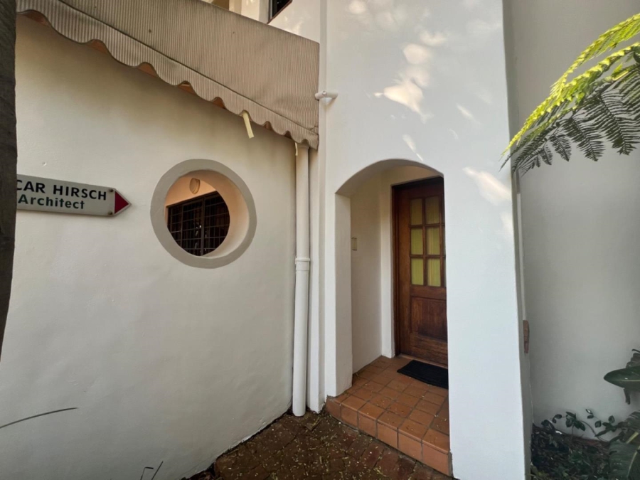 To Let 2 Bedroom Property for Rent in Waterkloof Ridge Gauteng