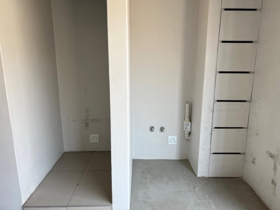 To Let 4 Bedroom Property for Rent in Waterkloof Ridge Gauteng