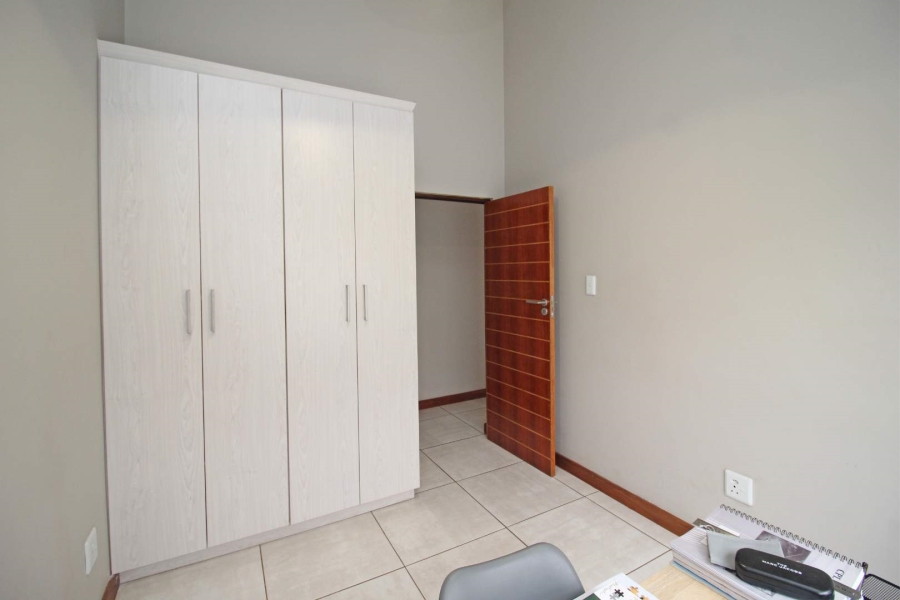 To Let 2 Bedroom Property for Rent in Montana Gauteng