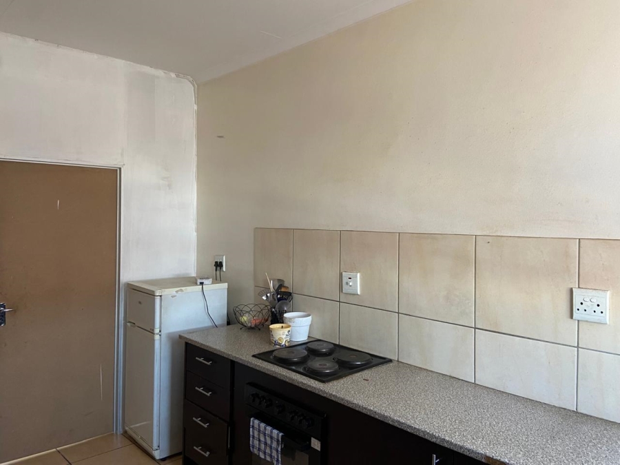 2 Bedroom Property for Sale in Troyeville Gauteng