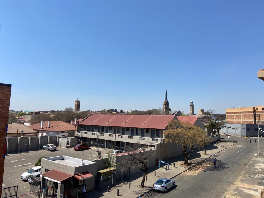 2 Bedroom Property for Sale in Troyeville Gauteng