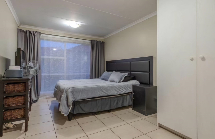 2 Bedroom Property for Sale in Liefde en Vrede Gauteng