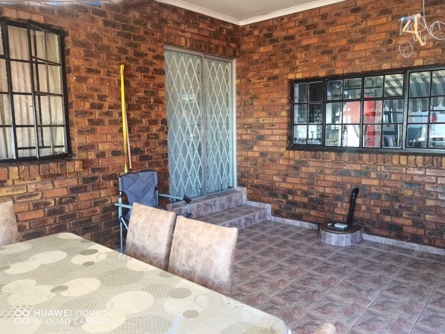 3 Bedroom Property for Sale in Elandspark Gauteng