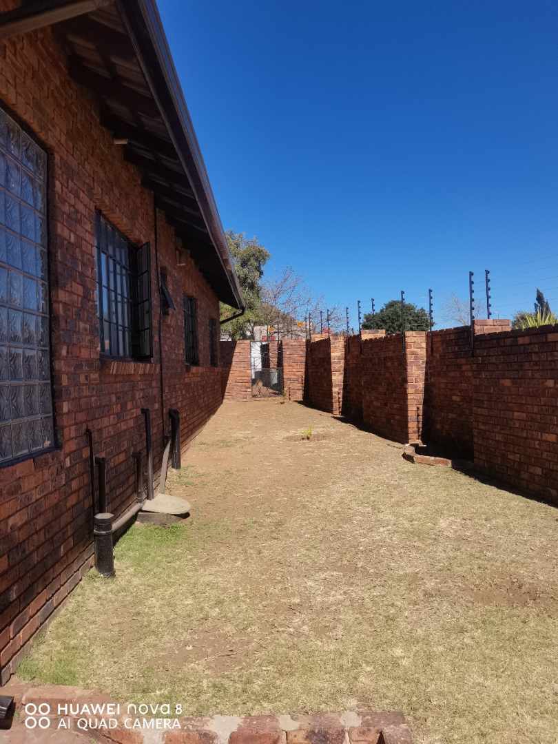 3 Bedroom Property for Sale in Elandspark Gauteng