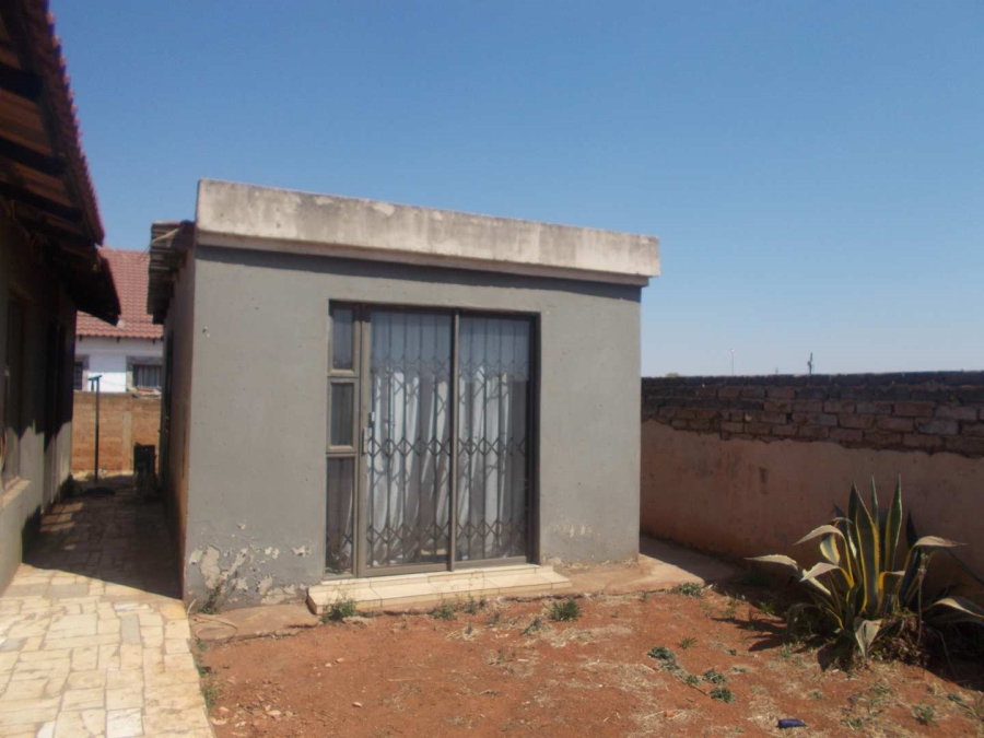 3 Bedroom Property for Sale in Vosloorus Ext 8 Gauteng