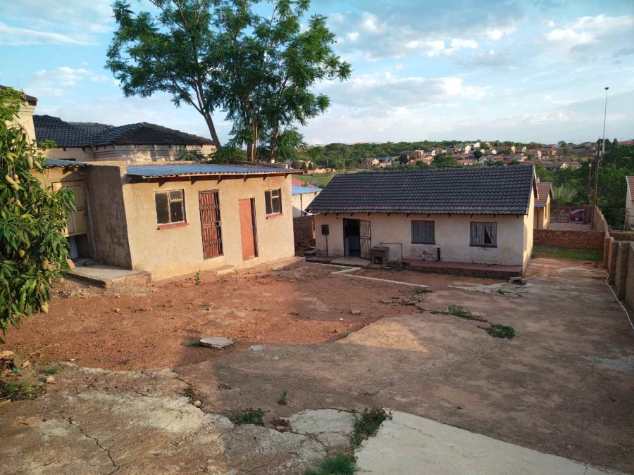 2 Bedroom Property for Sale in Soshanguve M Gauteng