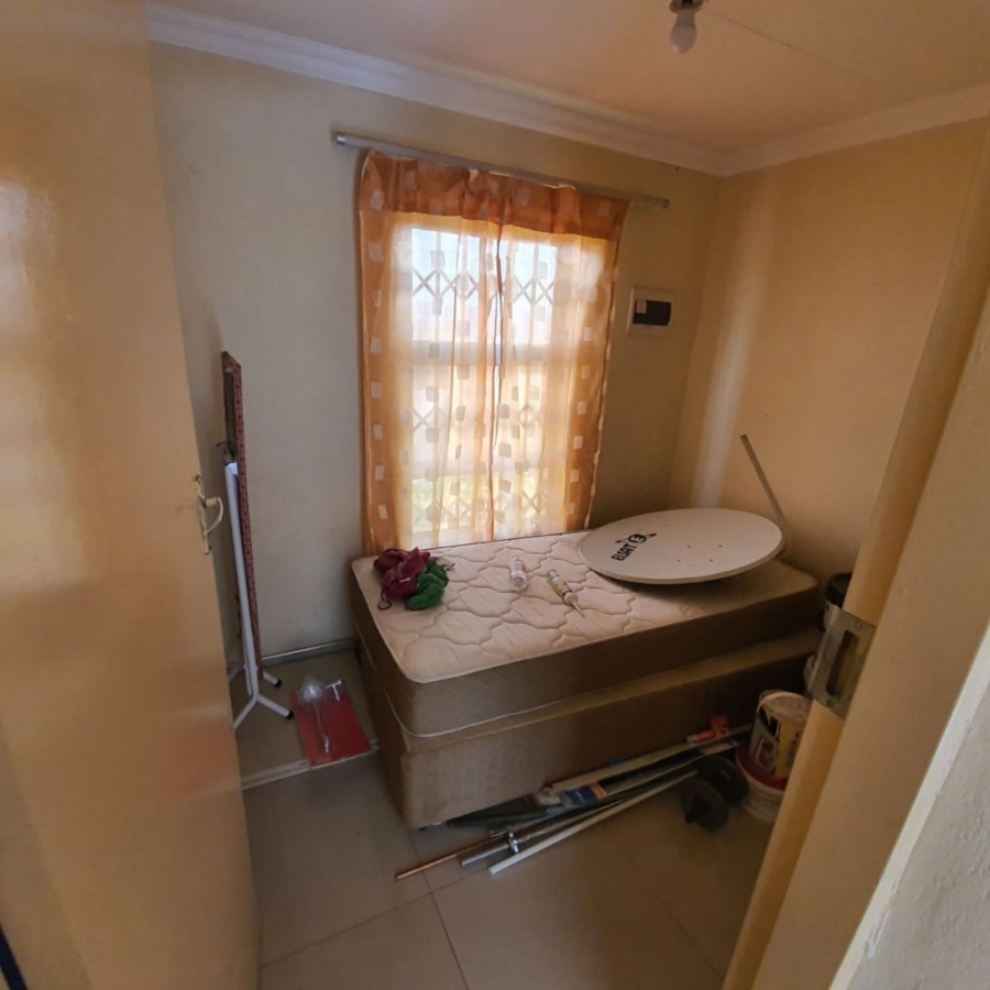 To Let 3 Bedroom Property for Rent in Lotus Gardens Gauteng