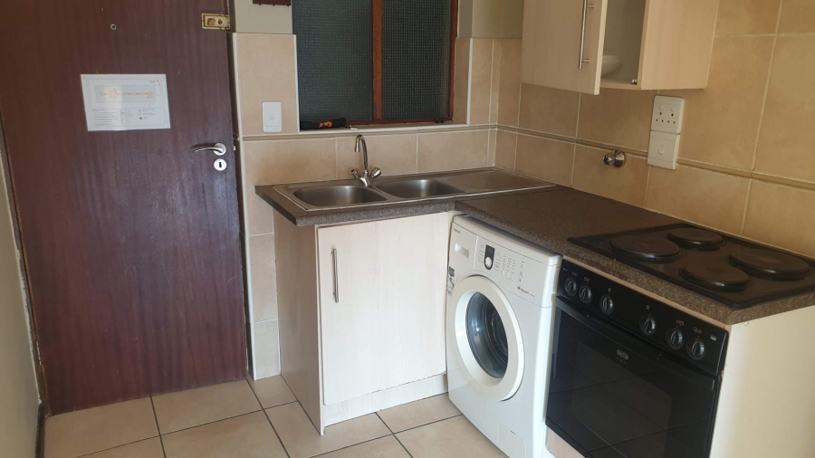 To Let 1 Bedroom Property for Rent in Hillcrest Gauteng