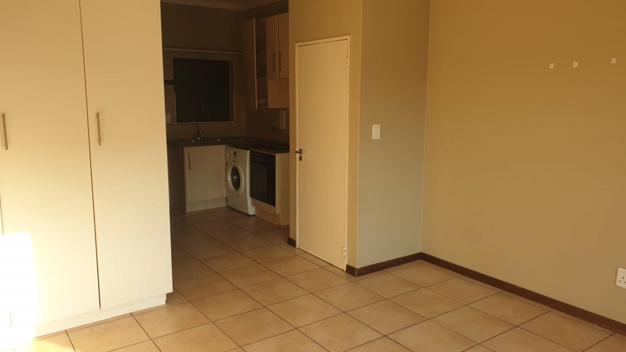 To Let 1 Bedroom Property for Rent in Hillcrest Gauteng