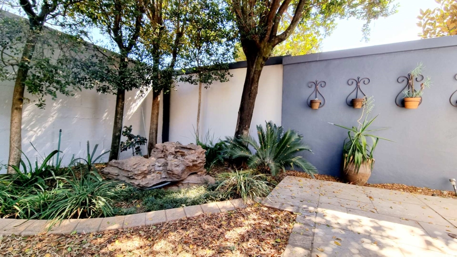 3 Bedroom Property for Sale in Equestria Gauteng