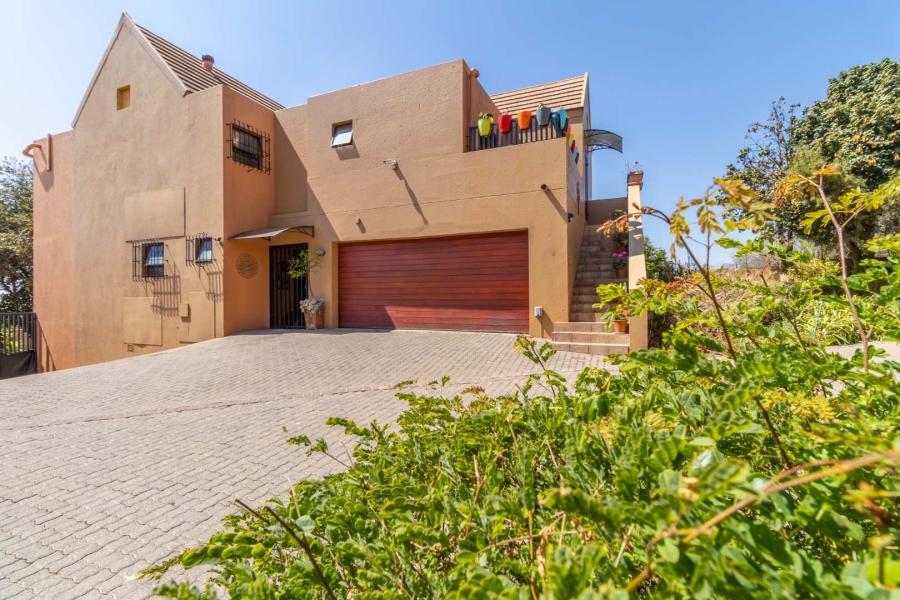 4 Bedroom Property for Sale in Boskruin Gauteng