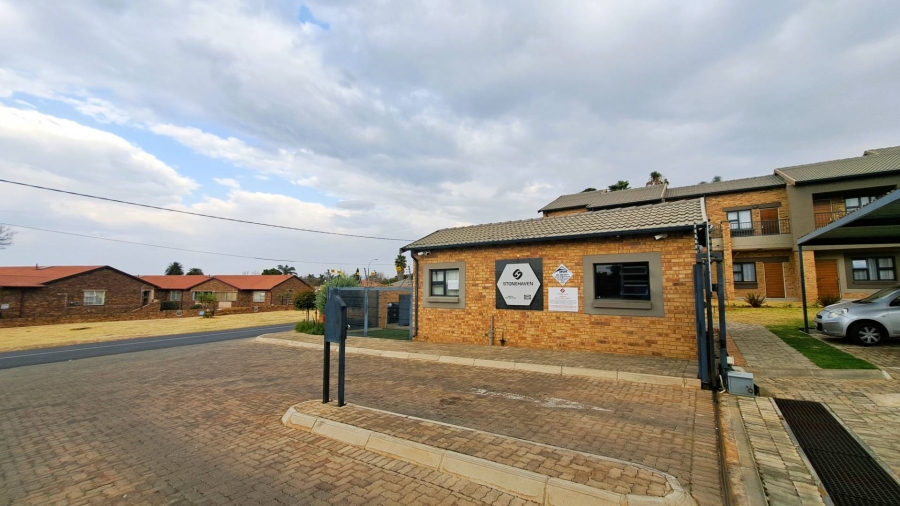 1 Bedroom Property for Sale in Randburg Gauteng