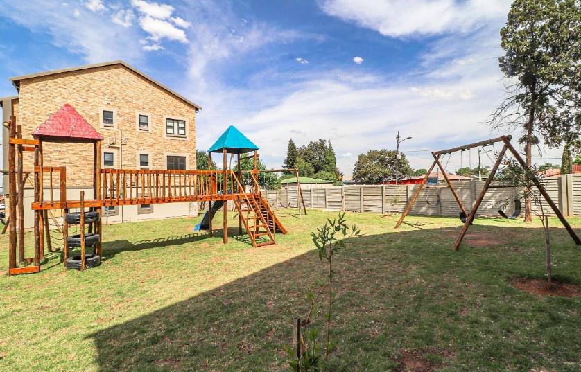 1 Bedroom Property for Sale in Randburg Gauteng