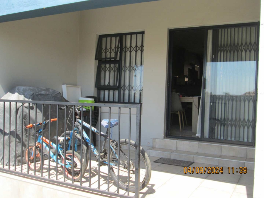 3 Bedroom Property for Sale in Akasia Gauteng