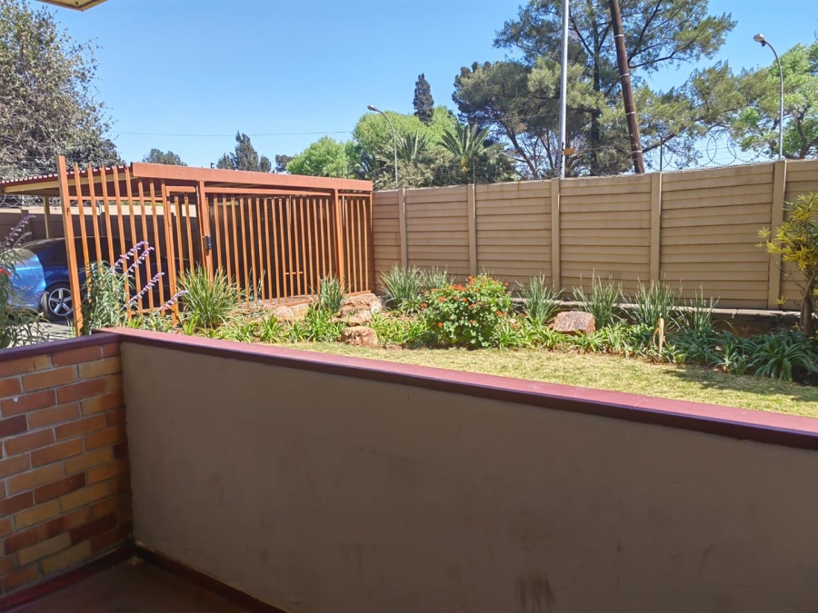 2 Bedroom Property for Sale in Denlee Gauteng