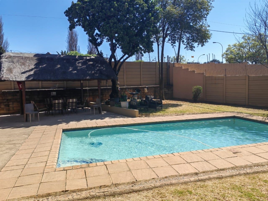 2 Bedroom Property for Sale in Denlee Gauteng