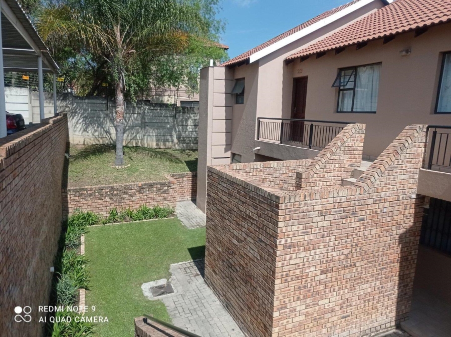 To Let 2 Bedroom Property for Rent in Noordhang Gauteng