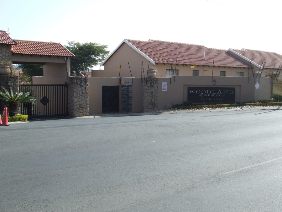 To Let 2 Bedroom Property for Rent in Noordhang Gauteng