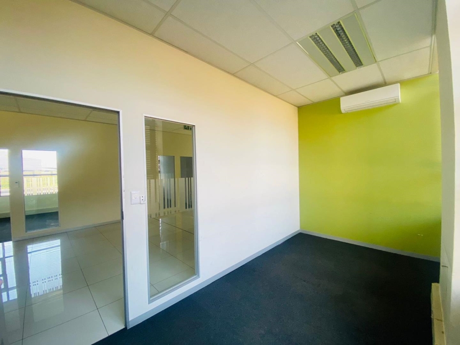 To Let commercial Property for Rent in Parkhaven Gauteng